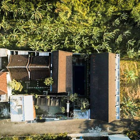 Belimbing Guest House Canggu エクステリア 写真